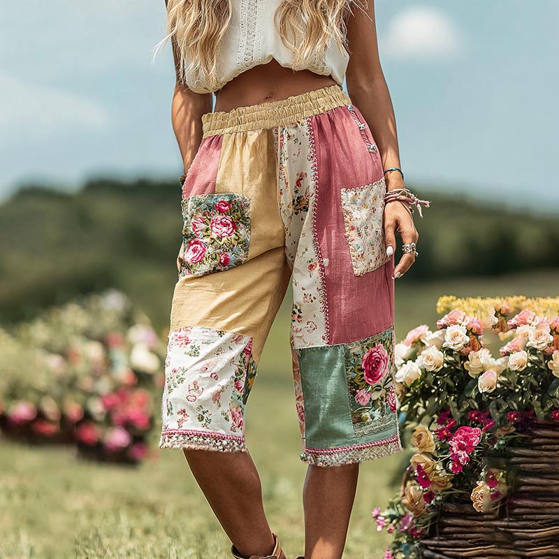 2025 Retro Floral Print Casual Women's 7-Point Pants Shorts