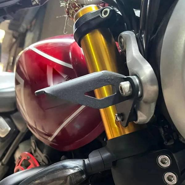 Motorcycle Fog Light Back Plate Bracket for Speed400 (2024-2025)