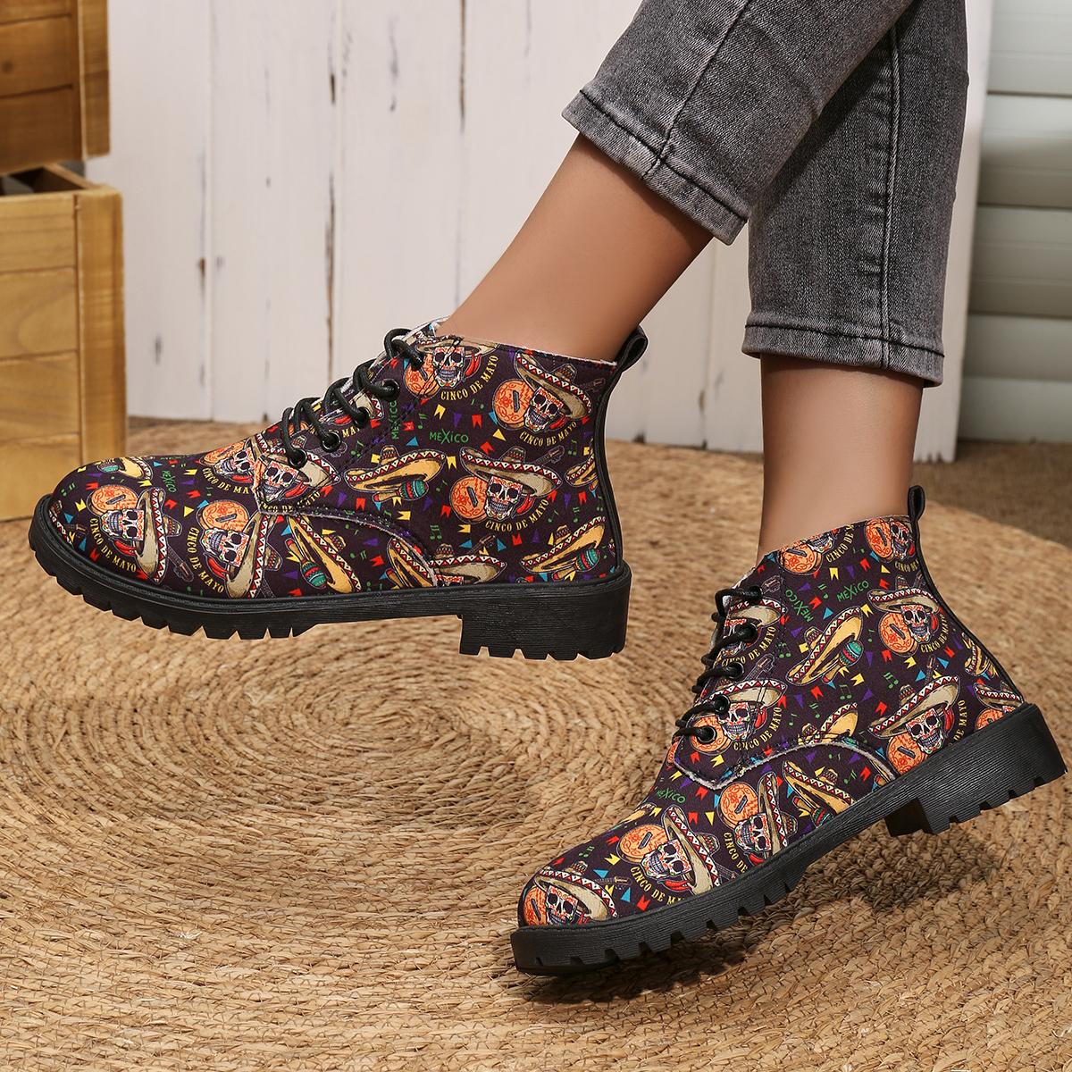 

Модные короткие ботинки с принтом черепа для женщин 2024 года, осень-зима, новый персонализированный тренд на Хэллоуин, рабочие ботинки с принтом, повседневная обувь 41 чёрный