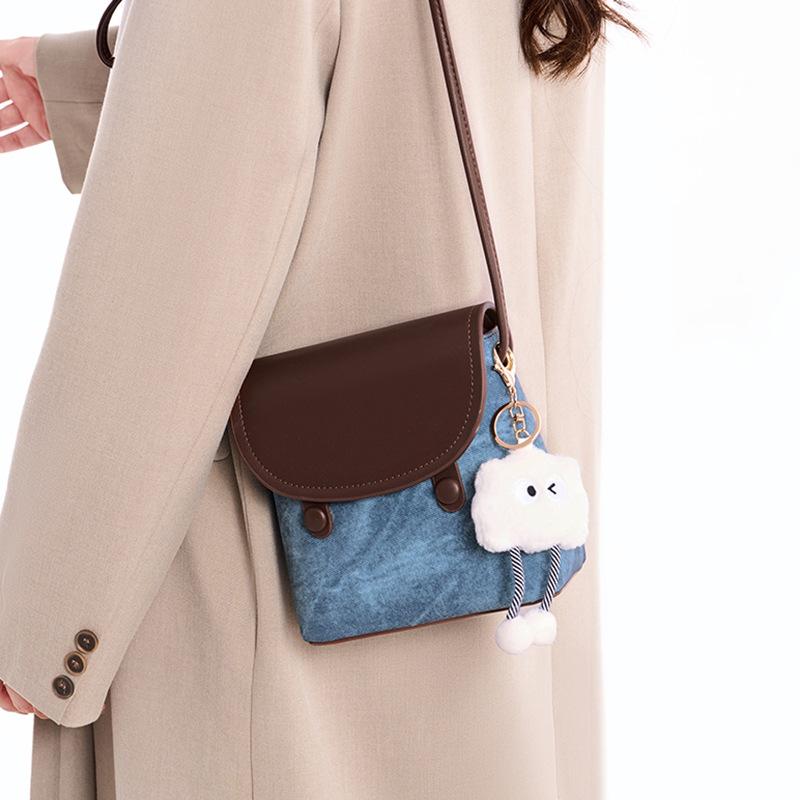 

Premium contrasting color bucket bag women s autumn and winter retro versatile shoulder bag commuter messenger bag