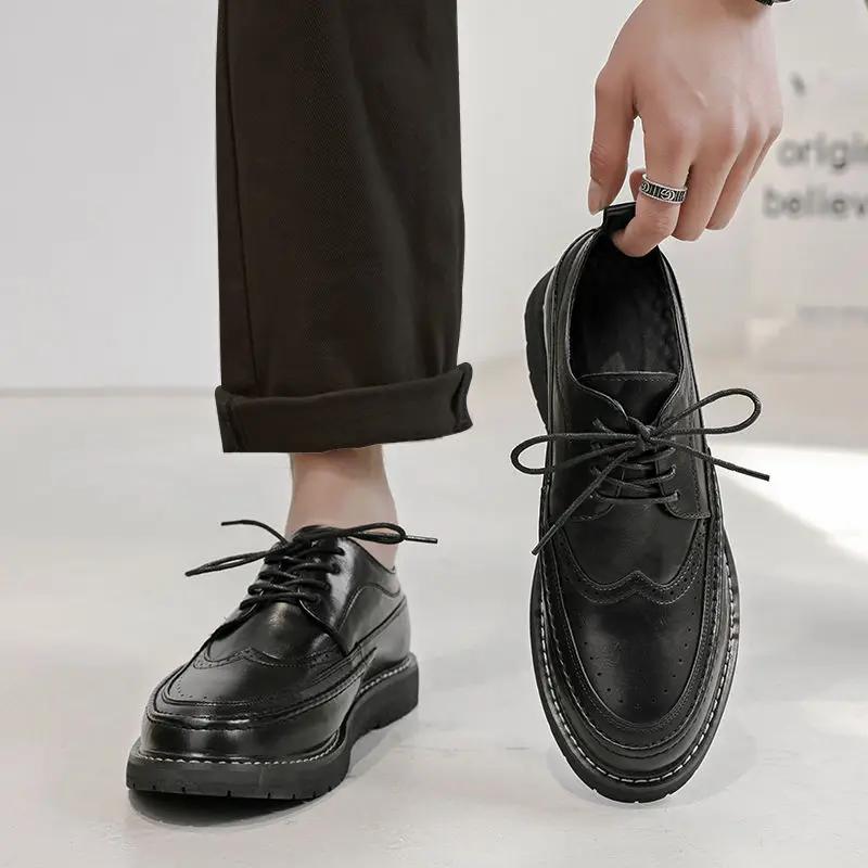 Spetsig Tå Herr Casual Sko Platt Social Läderskor för Män Skodon Erbjudande Vanlig Frakt Gratis Vuxna Lågt Pris Leverans Pu