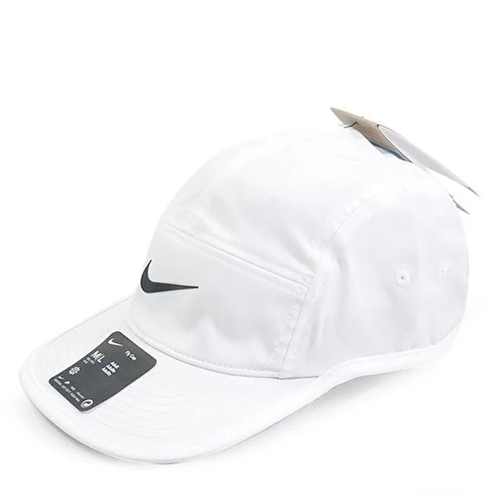 Nike Dri-FIT Fly Swoosh Cap FB5624-100 L(60)