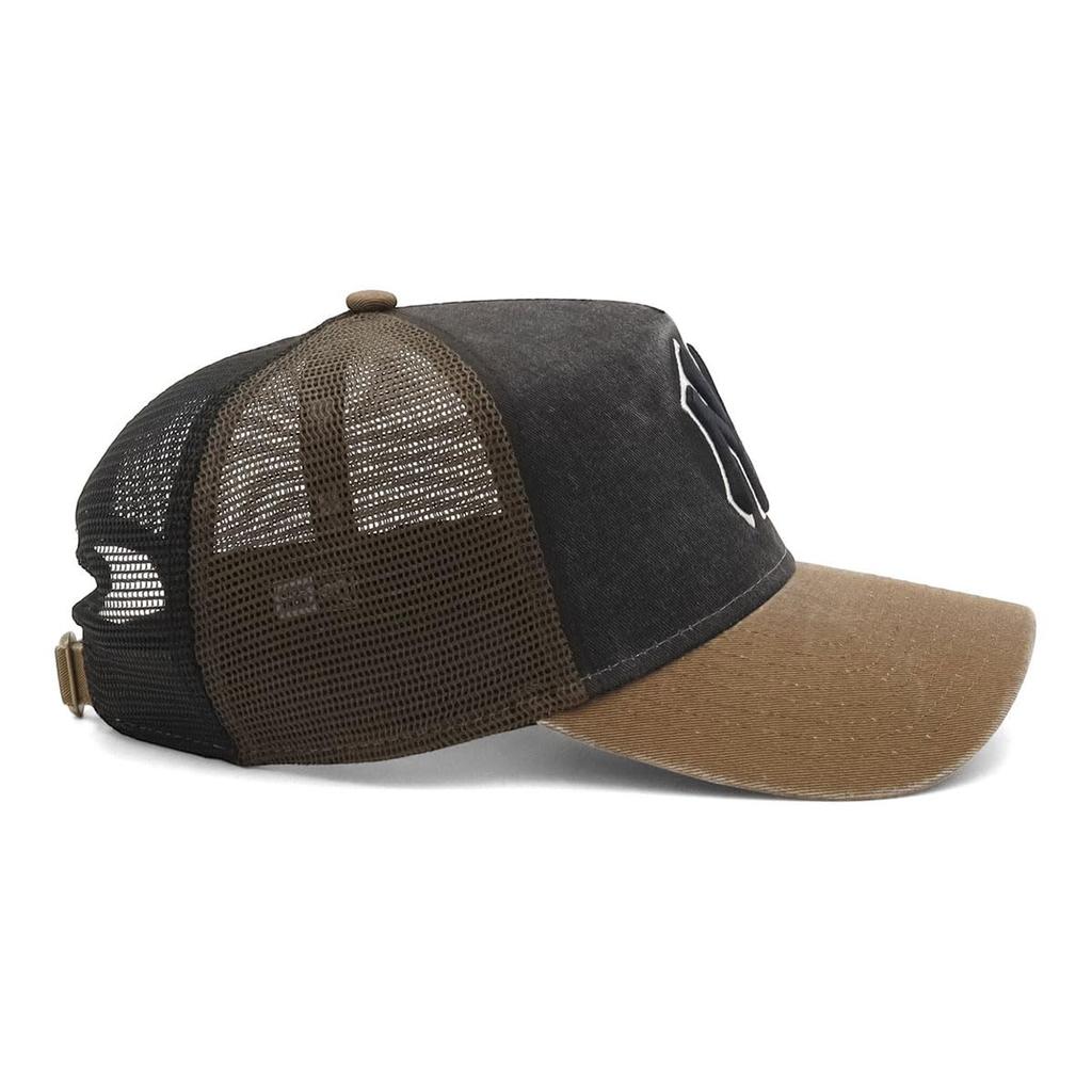 New Era Cap 9FORTY Trucker Mesh Adjustable Strap 15372635 New York Yankees Black Brown A-Frame Two-Tone Women's Men's