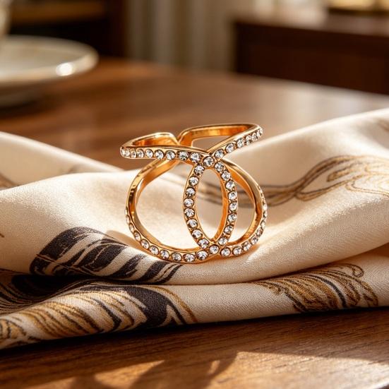 Yousheng Scarf Ring Clip Exquisite Scarf Slides Buckle with Rhinestones Multi-use Round Circle Clip Buckle for Women Scarves Neckties Bag Charms