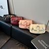 Premium retro small bag women's new spring and summer versatile messenger bag fashion shoulder underarm small square bag