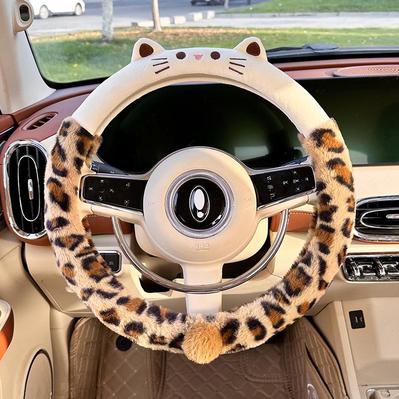 Plush Winter Warm Cute Cat Steering Wheel Cover - Anti-Slip Protector