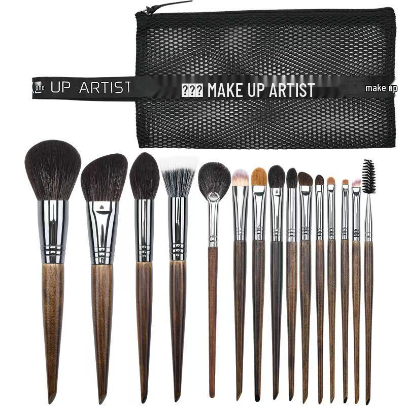 25-Piece Animal Hair Makeup Brush Set: Includes Wool Brushes for Eyeshadow, Nose Shadow, and Foundation - Artist Recommended