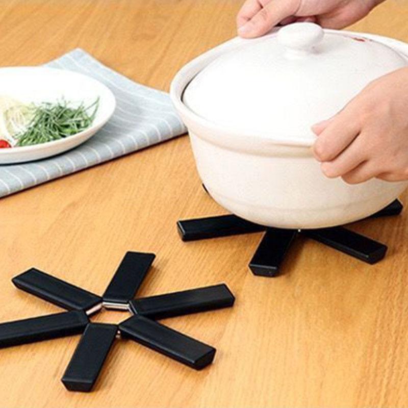 Pot Mat Dish Placemat Coaster Folding Heat Insulation High Temperature Pots And Pans Kitchen Gadgets