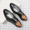 Luxury Brand Crocodile Pattern Leather Shoes Lace-up Loafers Business Moccasin Thick Bottom Pointed Toe Designer Men's Shoes
