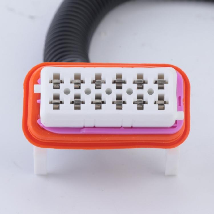 Sleeved Headlight Wiring Harness for Select 2003-2006 3.2L 4.5L Models, Front Lamp Repair Part 95563123911 for Repair Use