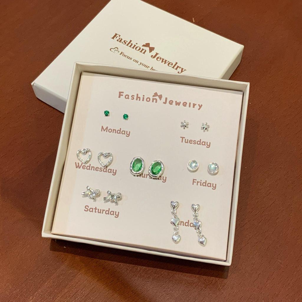 Letnie Kolczyki Serce z Kwiatami Pudełko Prezentowe: Wszechstronne codzienne ubrania dla kobiet i studentek