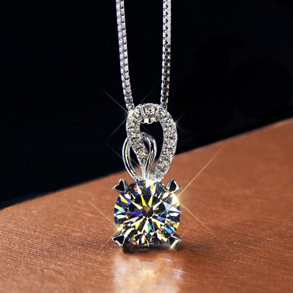

PT950 Platinum Plated Angel Love Pendant Necklace with D Color Moissanite Stone Stylish Gift