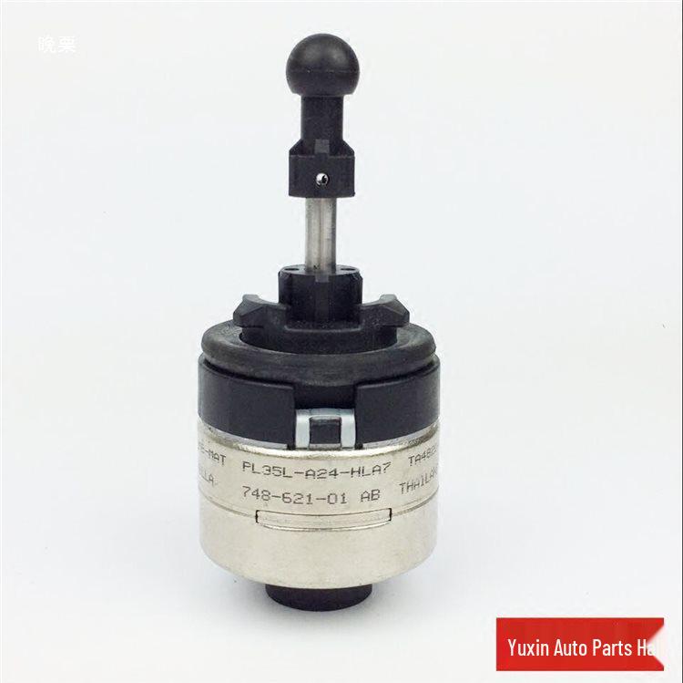 Compatible Headlight Height Adjustment Motor for 13 Models Including A6LC7, A8L, and Touareg.