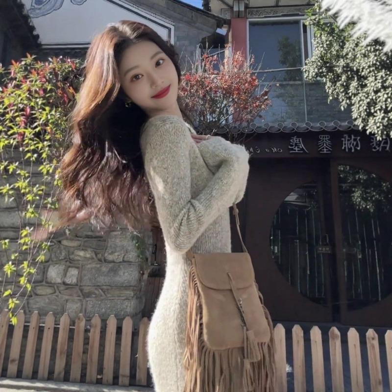 [] Early Autumn High-end Knitted Sweater Dress, Early Autumn New Women's Clothing Temperament Long Dress