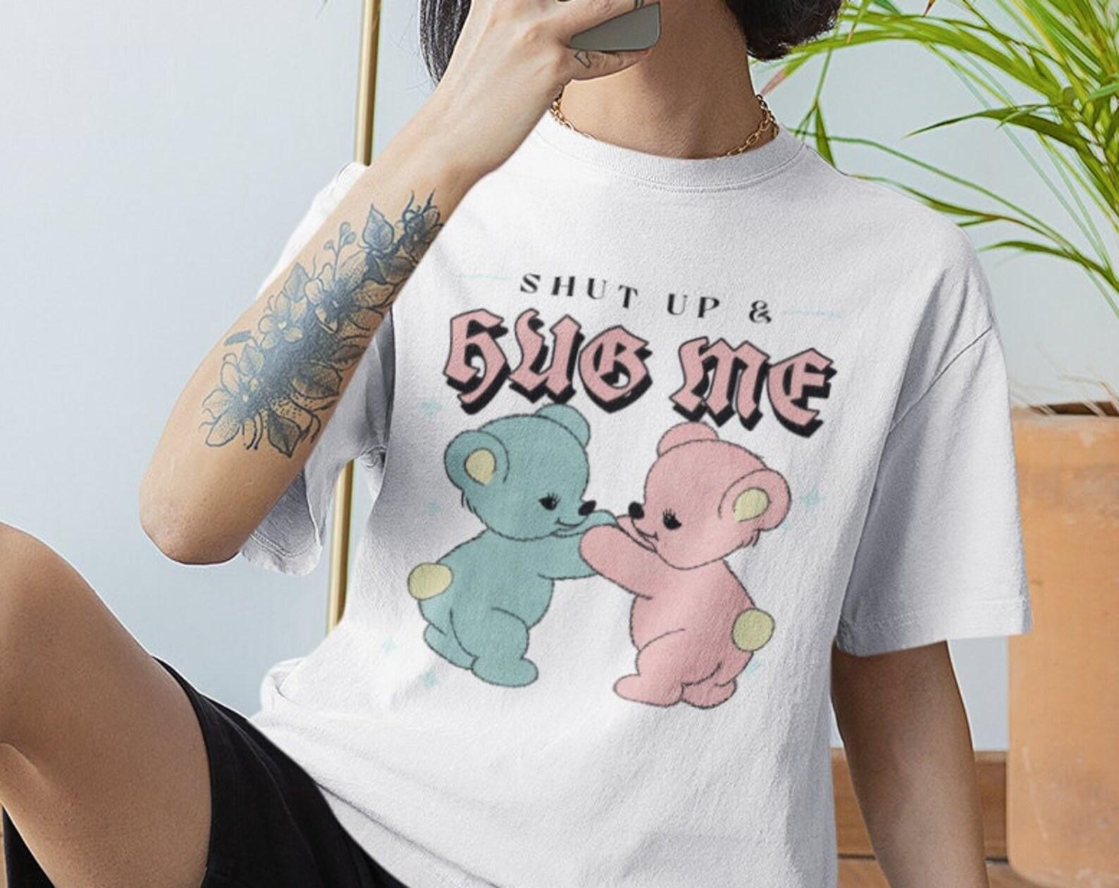 Teddy Bears T shirt - Hugging Teddy Bear - Toy Bear - Cute Bears T shirt - Funny Teddy Bear - Pink Bear L