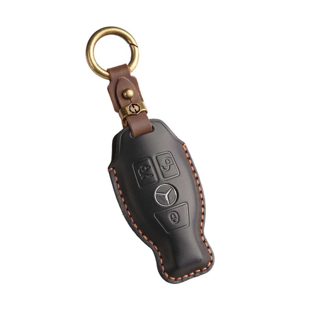 The Retro Key Cover Is Suitable for the Old Mercedes-Benz E300L C200L Pure Handmade Leather Key Protection Case Ring.