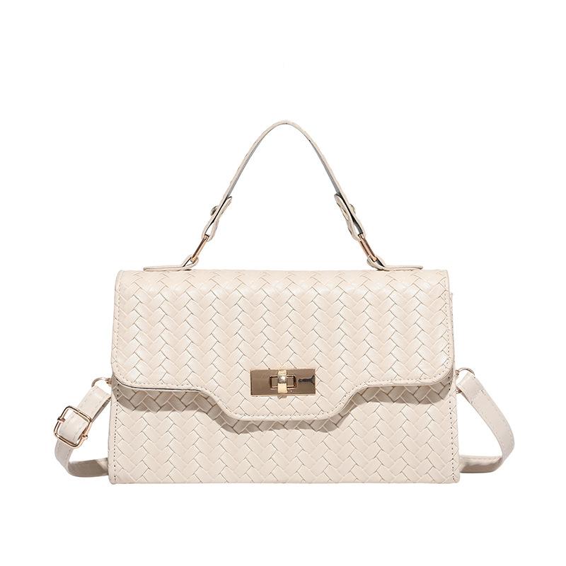 Spring and Summer New Fashion Temperament Messenger Bag Handbag Atmospheric Simple Women's Bag Woven Practical Handbag