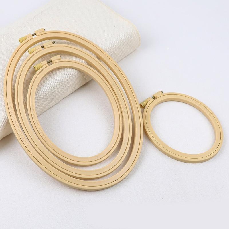 Set Of 4 Embroidery Hoop with Spring Clip Embroidery Display Frame Oval Stitching Hoop Embroidery Display Frame