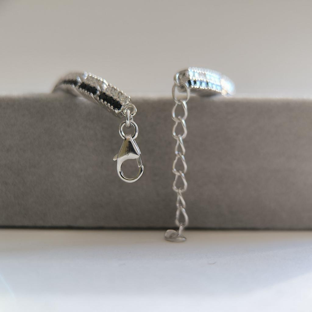 Silver Bracelet with Natural Sapphire 4.35ct, Item Weight 10.65 G (2205579)