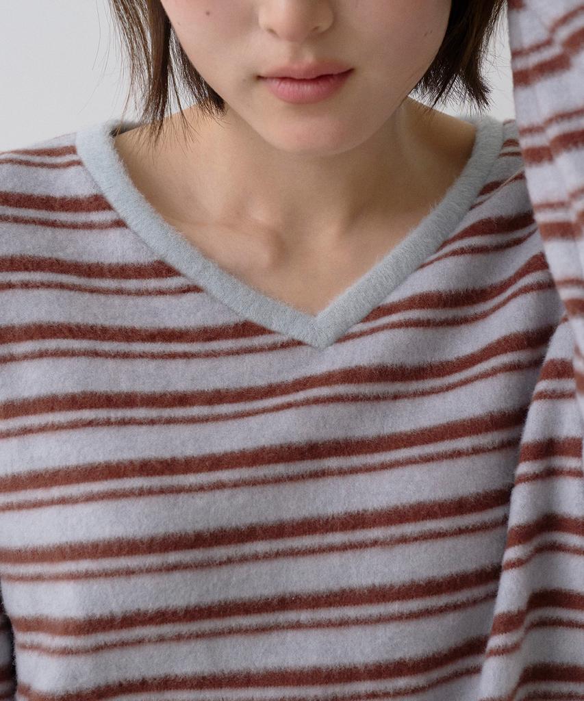 Sayu Striped Brush V-Neck Pullover Blue