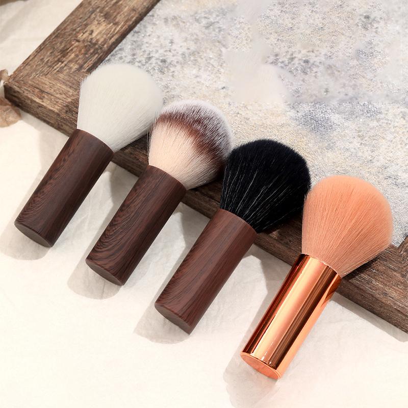 Soft Bristle Nail Dust Cleaning Brush Wooden Handle Nail Dust Powder Remover Brushes Soft Bristle Nail Salon Cleaning Accessory