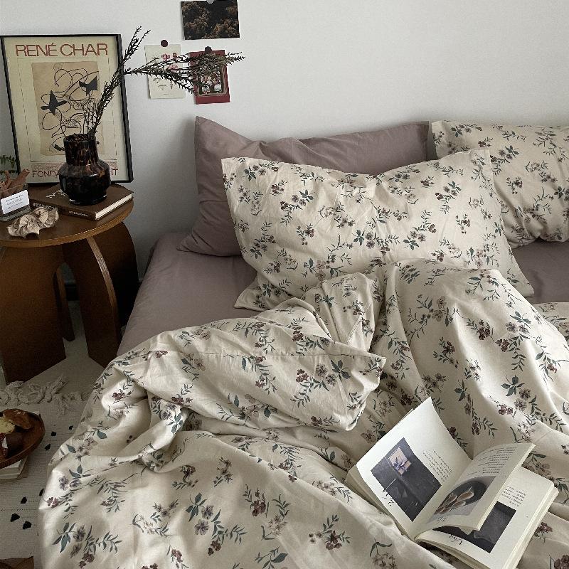 French Style Retro Printed Bedding Rural Style Duvet Cover Solid Color Dust-proof and Easy To Clean Mattress Protective Covers Envelope Pillowcase