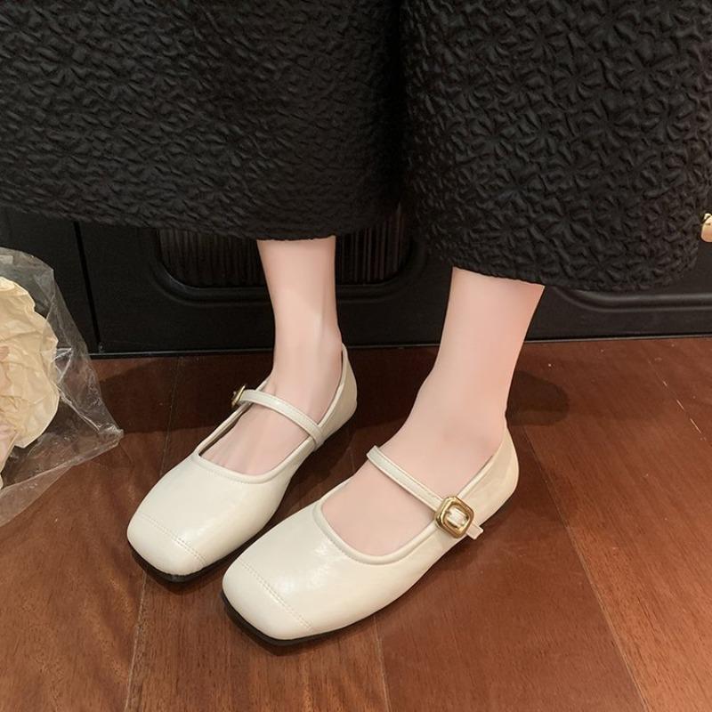 Retro square head shallow mouth Mary Jane shoes women's autumn one-word buckle single shoes student flat women's shoes