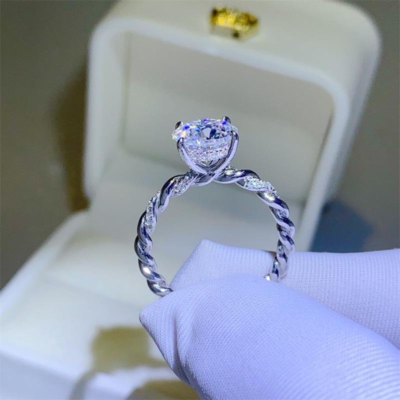 Twist Moissanite 2 Carat D Color VVS Ring with Certificate and Diamond Tester Approval