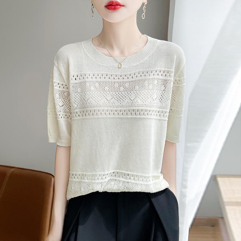 This Summer's New Hollowed-out Knitted Short-sleeved T-shirt Is A Versatile and Slimming Round-neck Top