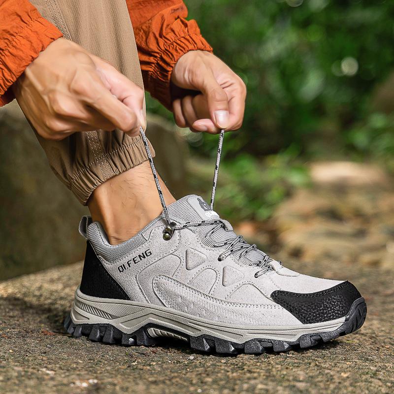 Outdoor Hiking Shoes Women Lace-up Anti-slip Shock-absorbing Low-top Men Shoes Women Flat Breathable  Casual Sports Shoes Men