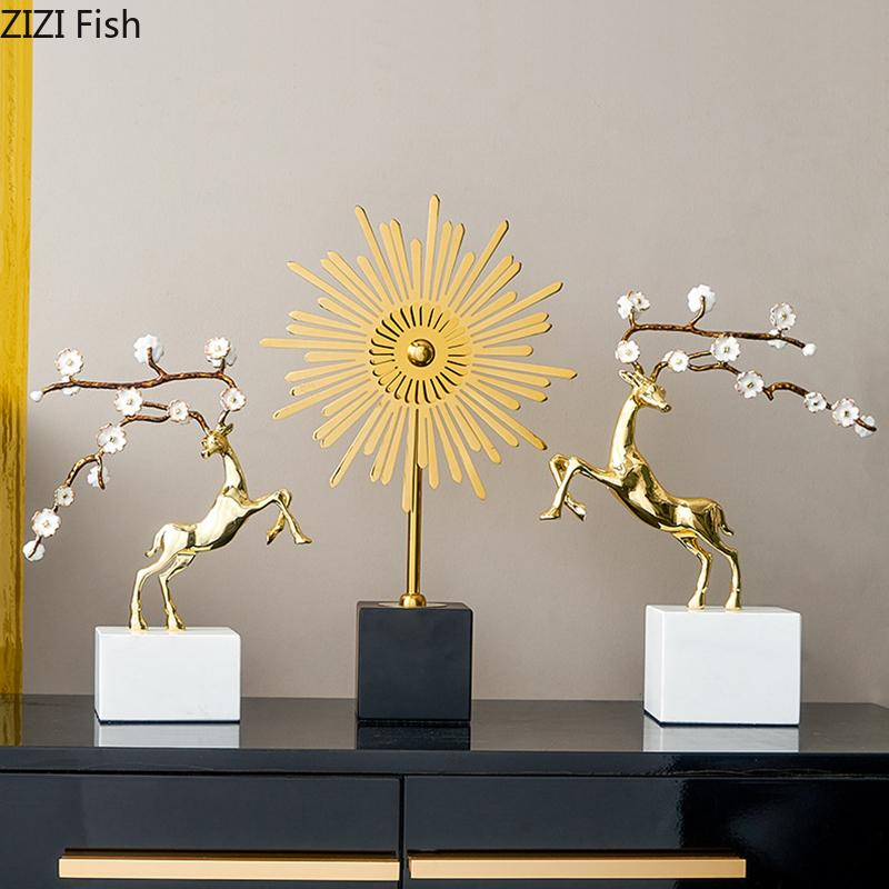 Enamel Colored Sika Deer Plum Blossom Antlers Statue Desk Decoration Ornaments Delicate Deer Sculpture Room Aesthetic Decor