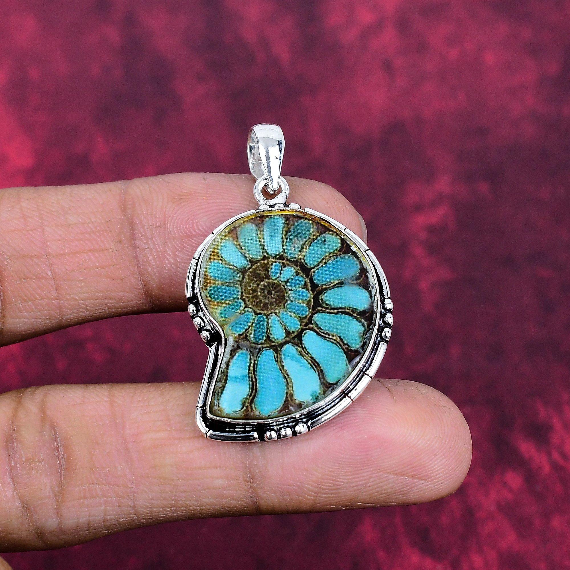 

Синий Аммонит Ископаемый Ручной Работы Серебряный Кулон, Серебро 925 пробы Бохо Кулон, Красивый Кулон с Рутиловым Драгоценным Камнем Подарок для Любви 1.77 Inches