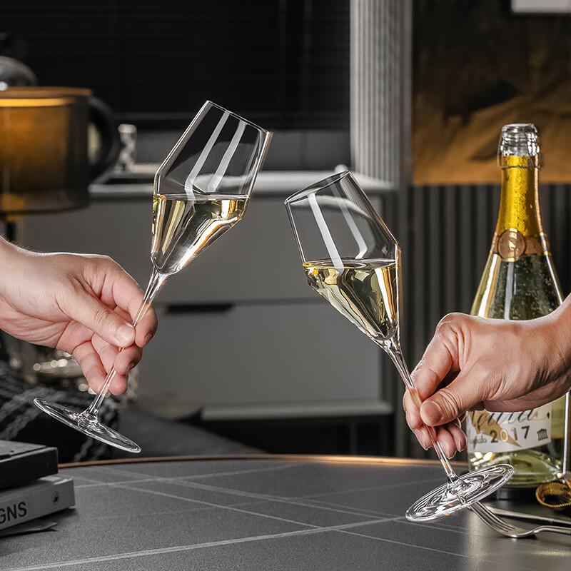 Genas European Crystal Champagne Flutes