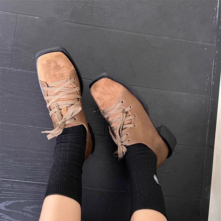 Autumn Retro Lace-Up Chunky Heel Square Toe Leather Shoes for Women
