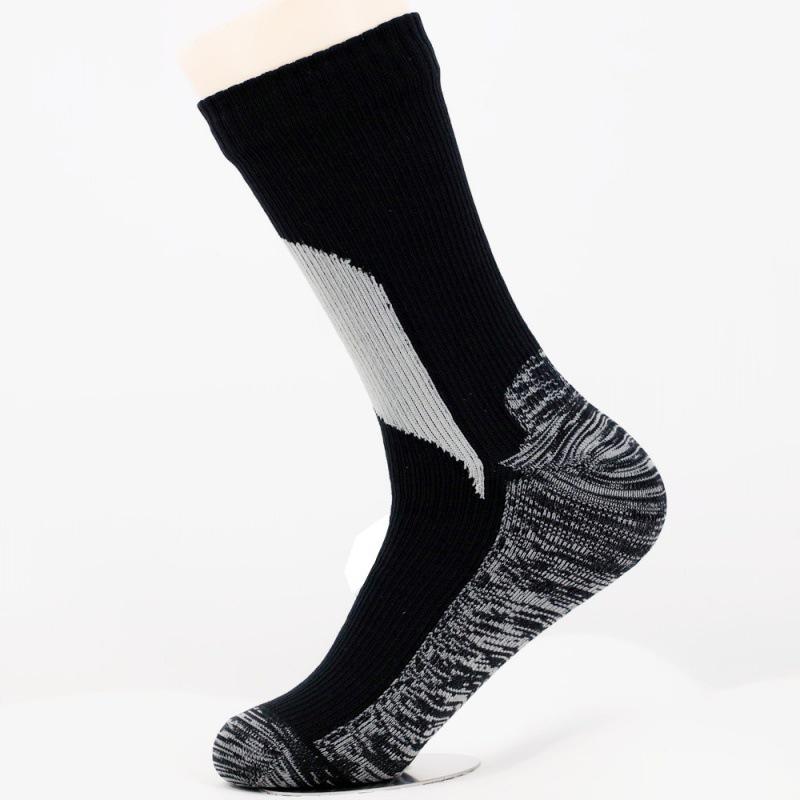 Children's Waterproof, Breathable, Quick-Drying Non-Slip Socks for Outdoor Activities: Wading, Camping, Beach, Hiking, Skiing, and Diving.