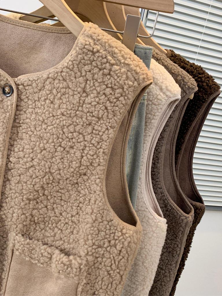 Women's Plus Size Faux Lambswool Vest - Autumn/Winter 2025 Collection