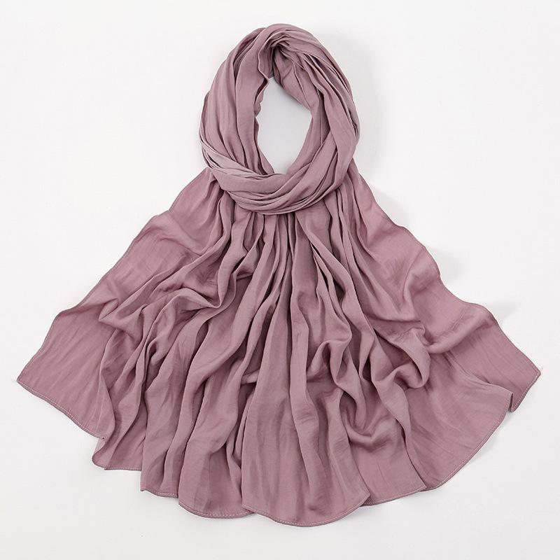 Autumn new solid color hot-selling Malaysia Indonesia velvet long towel popular monochrome versatile ethnic headscarf women