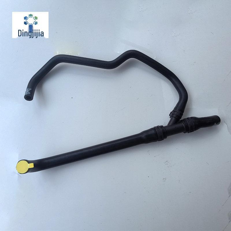

Porsche Cayenne/Panamera Engine Oil Cooler Hose Connector Pipe (948 106 051 24)