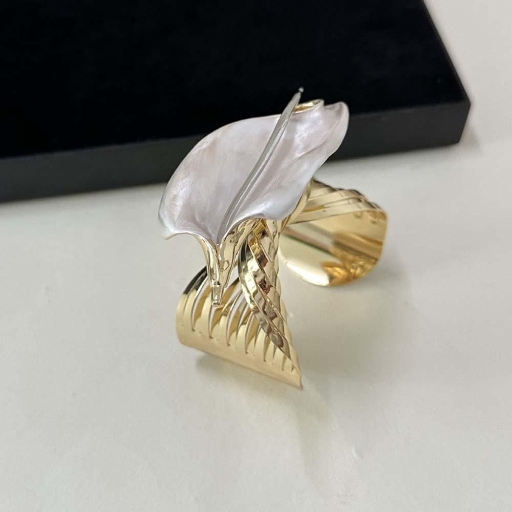 Exaggerated Iris Bangle Armlet Women's Wrist Jewelry Accessories Metal Flower Bracelet  Party