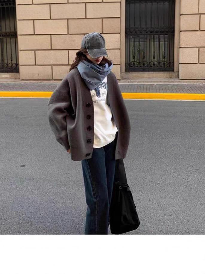 2025 Black Mid-Length Wool Knit Cardigan for Women - High-End Autumn/Winter Outerwear