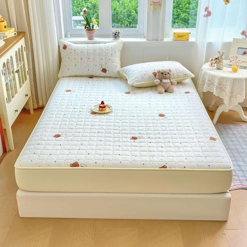 Single-piece Washed Cotton Mattress Universal in All Seasons 2026 New Padded Mattress Cover