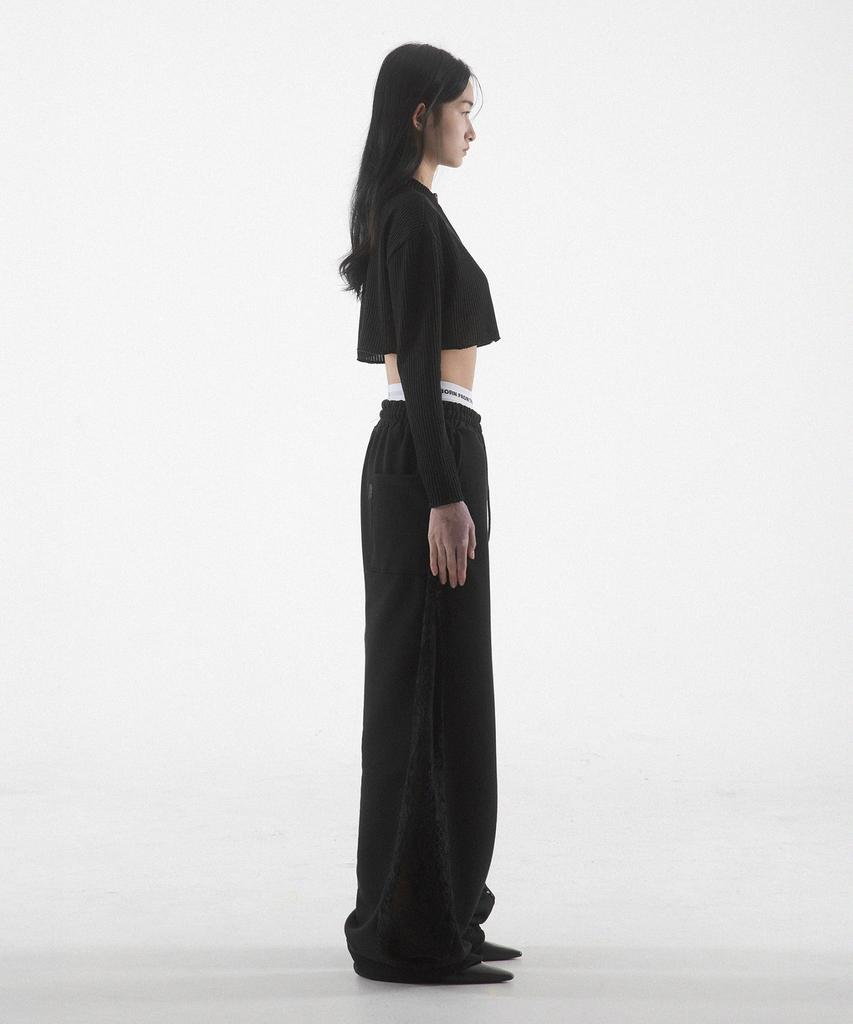 Paensyo Crop Knit Zip Up - Black