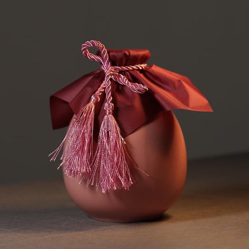 

Creative Ceramic Wine Decanter