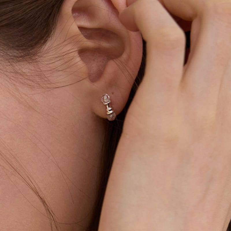 

PAIGEFLYNN JEWELRY [925 Silver] Falling Dew Earrings Yellow Gold_FREE