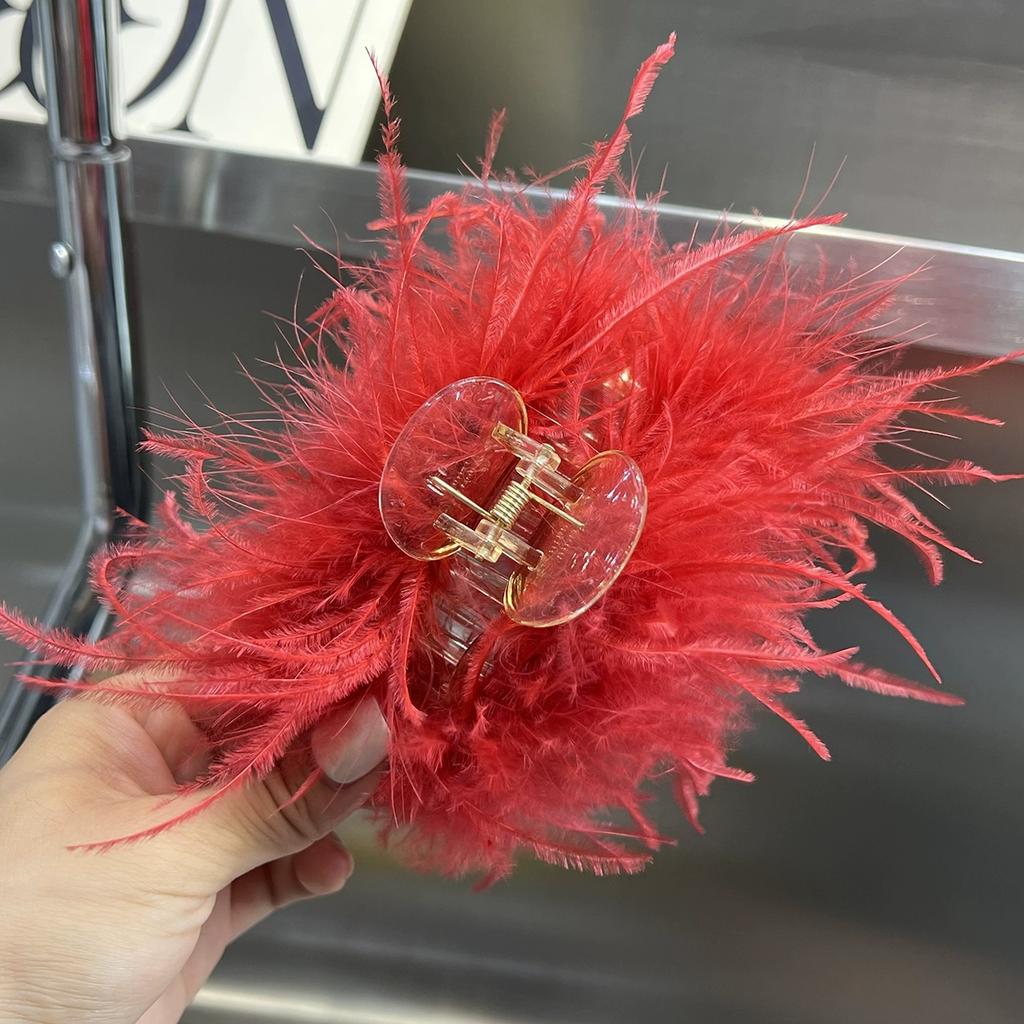 Pure desire ins wind ostrich feather hairpin back head coil hair grab clip headgear shark clip super fairy premium hair accessories