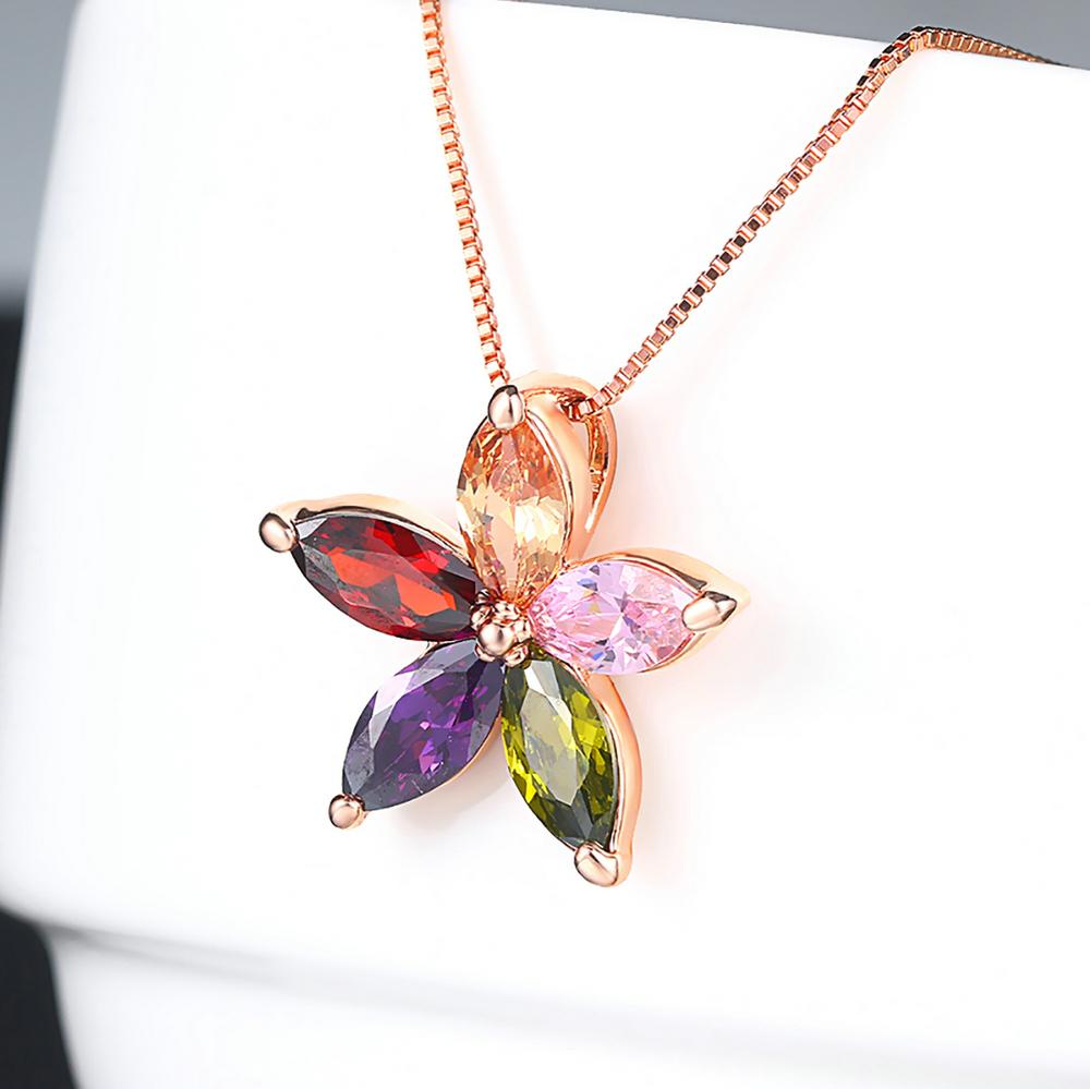 

ZHOUYANG Top Quality Concise Flower Rose Gold Color Fashion Pendant Jewelry Sakura Made With Austria Crystal Jewelry Gift N406 MULTI