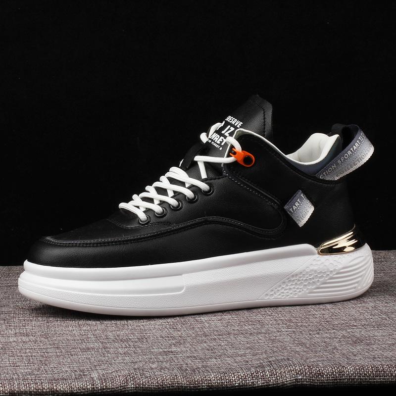 Podzimní a zimní novinka Pánské Módní boty se silnou podrážkou Střední Pomoc Muži Běžné Sportovní boty Studentské boty na skateboard Měkká podrážka Pánské Cestovní boty