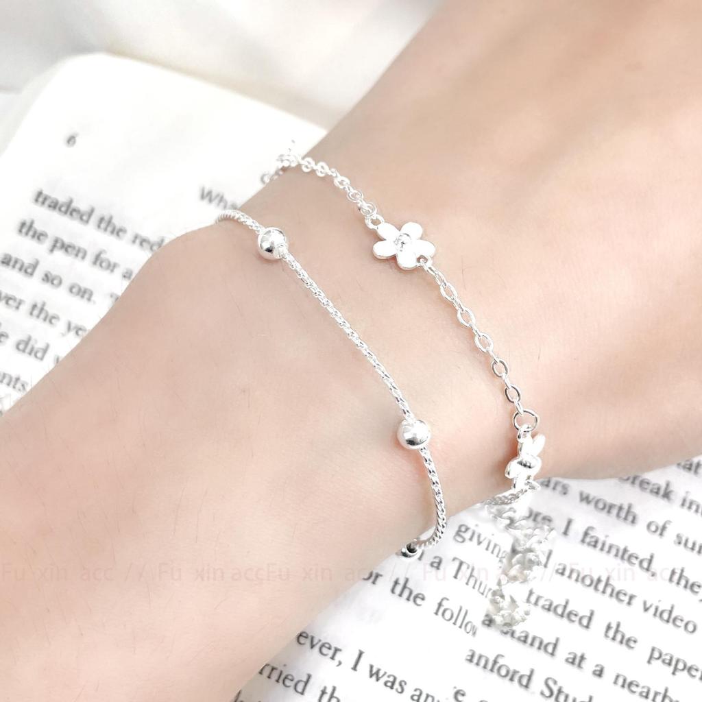 Trendigt blommigt armband för kvinnor: Elegant, Unikt, Sött, Modernt & Justerbart Smycke