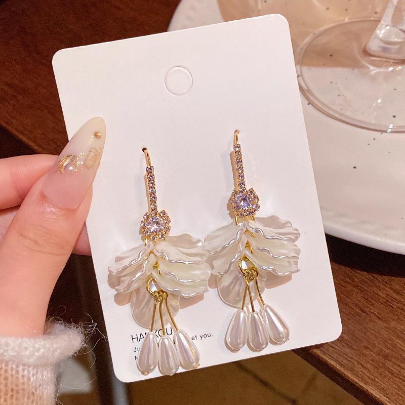 Exquisite S925 Silver Pearl Earrings with Zircon Inlays for Women