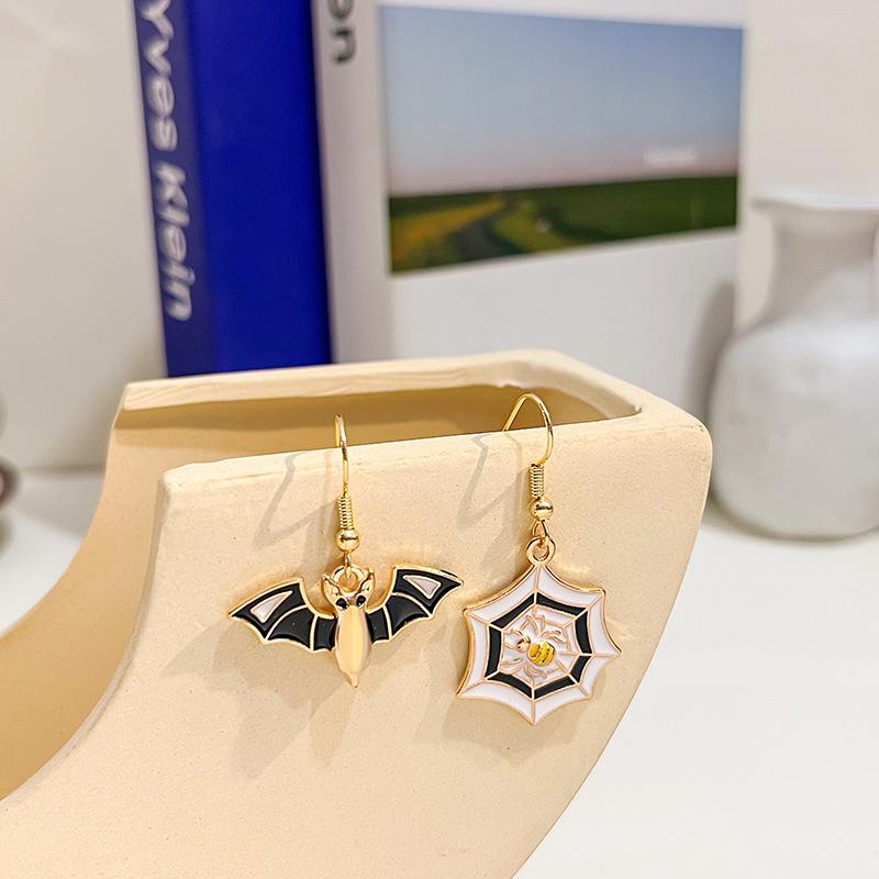 2022 Cartoon Cute Oil Drop Bat Holiday Cartoon Character Ear Hook Personality Earrings Earrings
